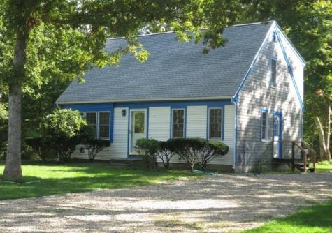 43 Triangle Circle Sandwich MA 02563