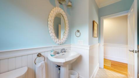 19 Bass River Parkway Yarmouth MA 02664