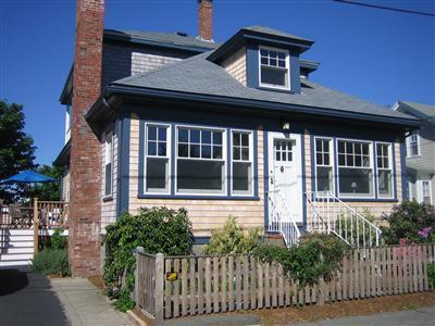 12 Brewster Street Provincetown MA 02657