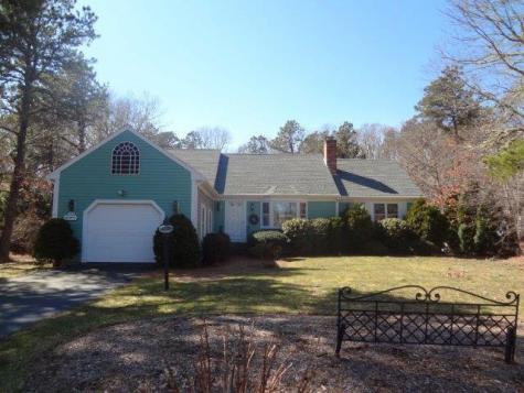 32 Bishops Lane Harwich MA 02645