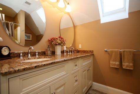 7 Oyster Pond Road Harwich MA 02645