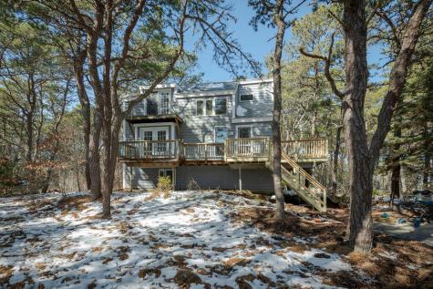 15 Marsh View Wellfleet MA 02667