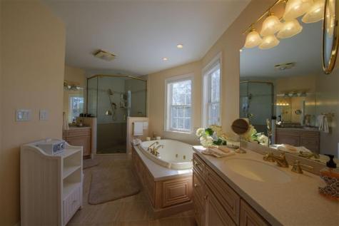 159 Baxters Neck Road Barnstable MA 02635