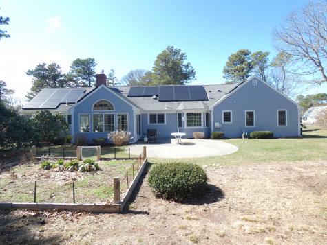 38 Greenland Circle Dennis MA 02641
