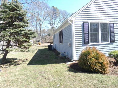 38 Greenland Circle Dennis MA 02641
