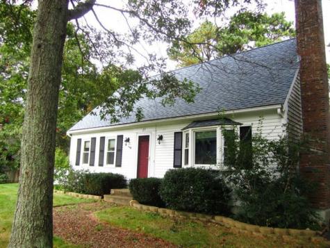 27 Pequot Road Mashpee MA 02649