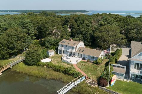 7 Chart Way Mashpee MA 02649