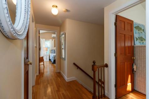 7 Chart Way Mashpee MA 02649