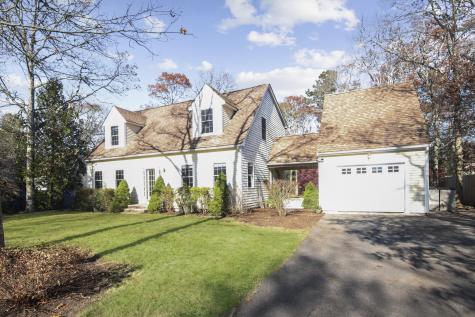 18 Regis Road Falmouth MA 02536
