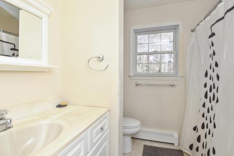 18 Regis Road Falmouth MA 02536