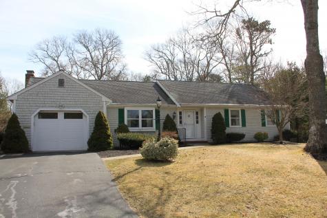 70 Padlock Lane Centerville MA 02632
