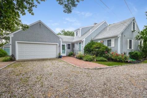 27 Mirasol Lane Harwich MA 02646