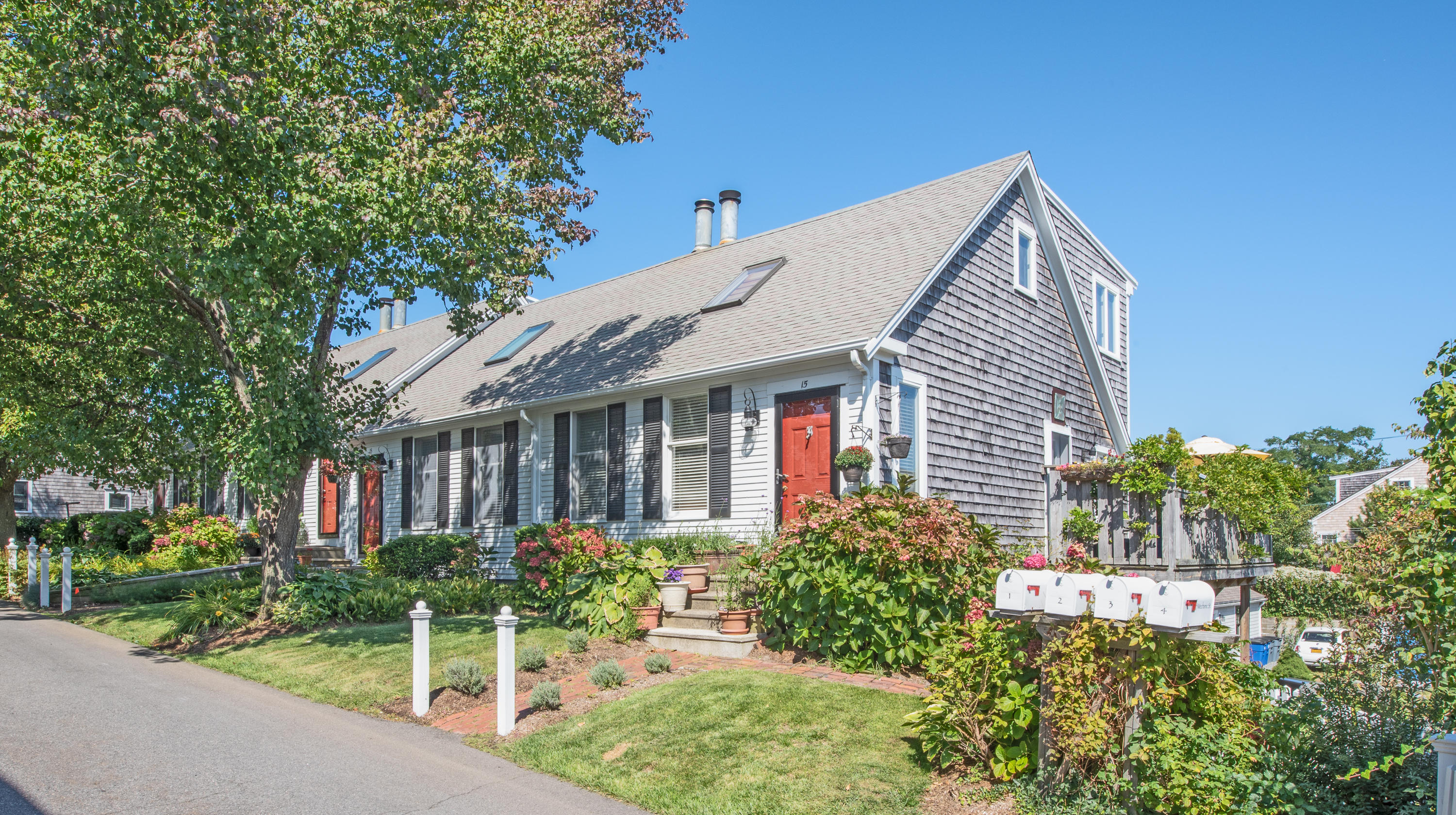 15 Mechanic Street Provincetown MA 02657