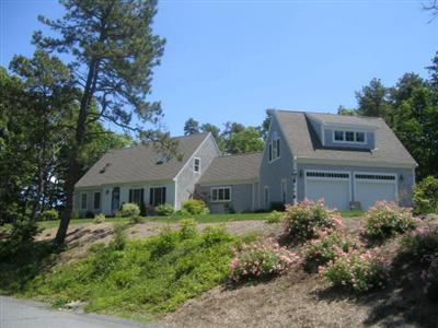 19 Carlton Circle Brewster MA 02631