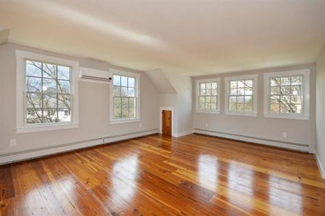 11 Bounty Lane Falmouth MA 02540