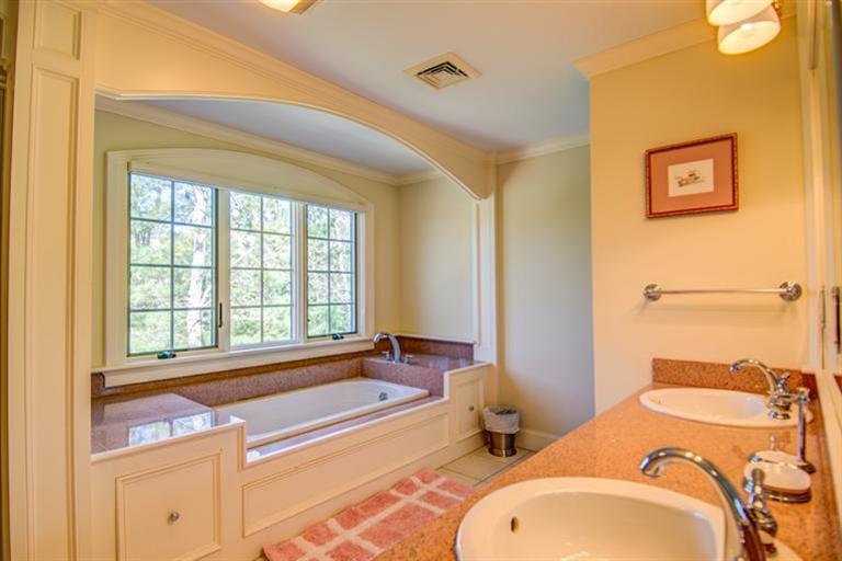 282 Baxters Neck Road Barnstable MA 02648