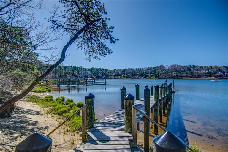 282 Baxters Neck Road Barnstable MA 02648