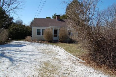 16 Freeman Street Harwich MA 02646