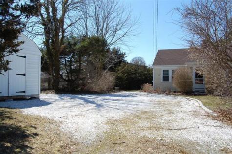 16 Freeman Street Harwich MA 02646