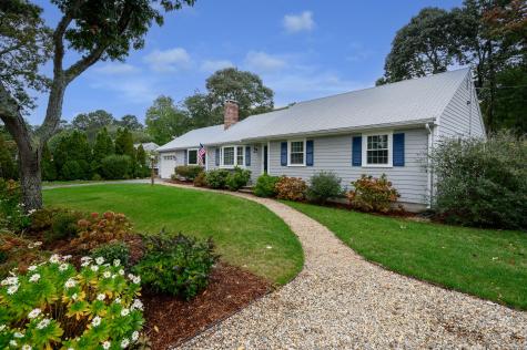 21 Kelley Road Harwich MA 02671