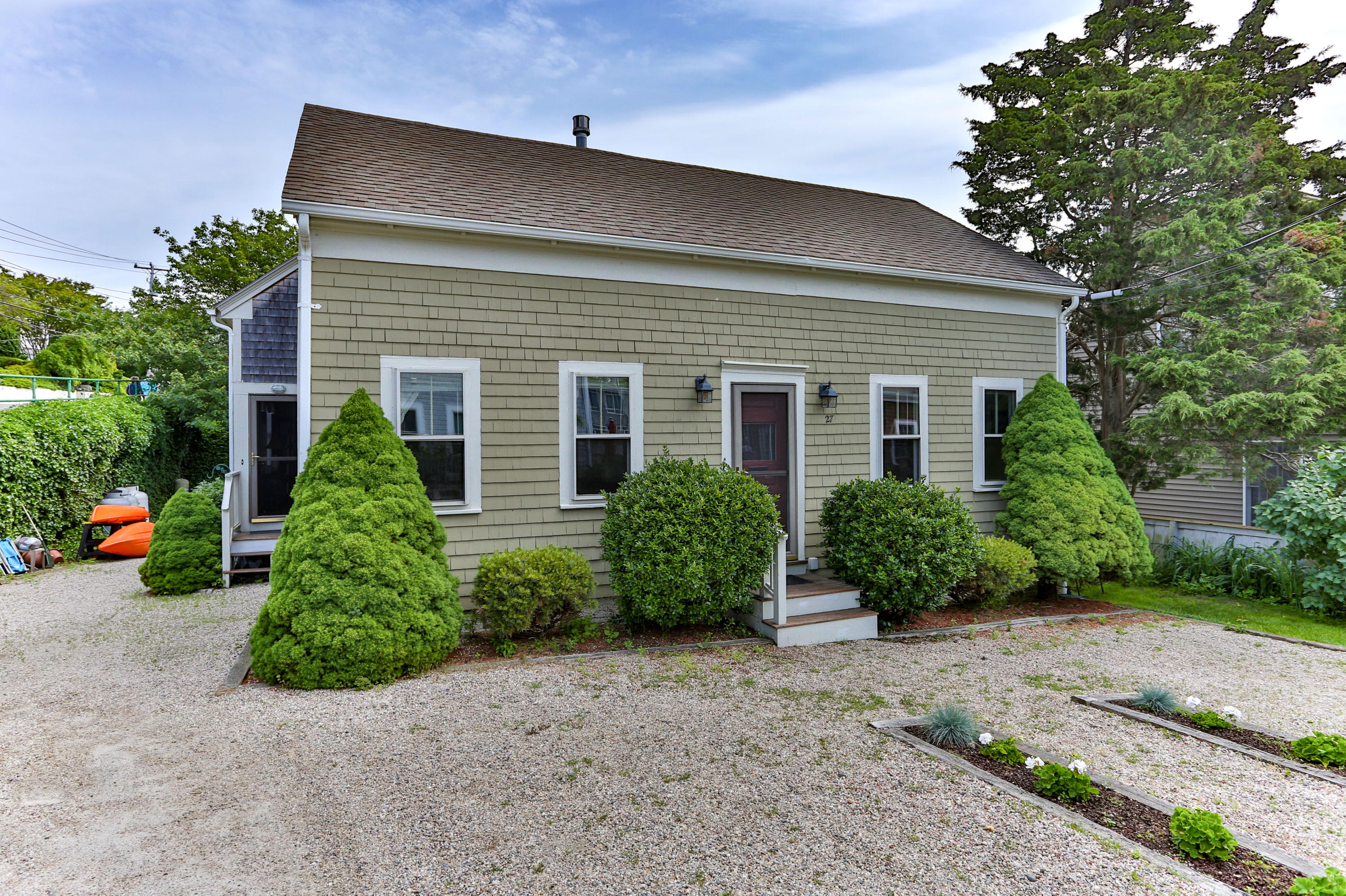 27 Franklin Street Provincetown MA 02657