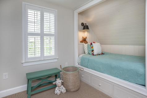 138 Hollingsworth Road Barnstable MA 02655