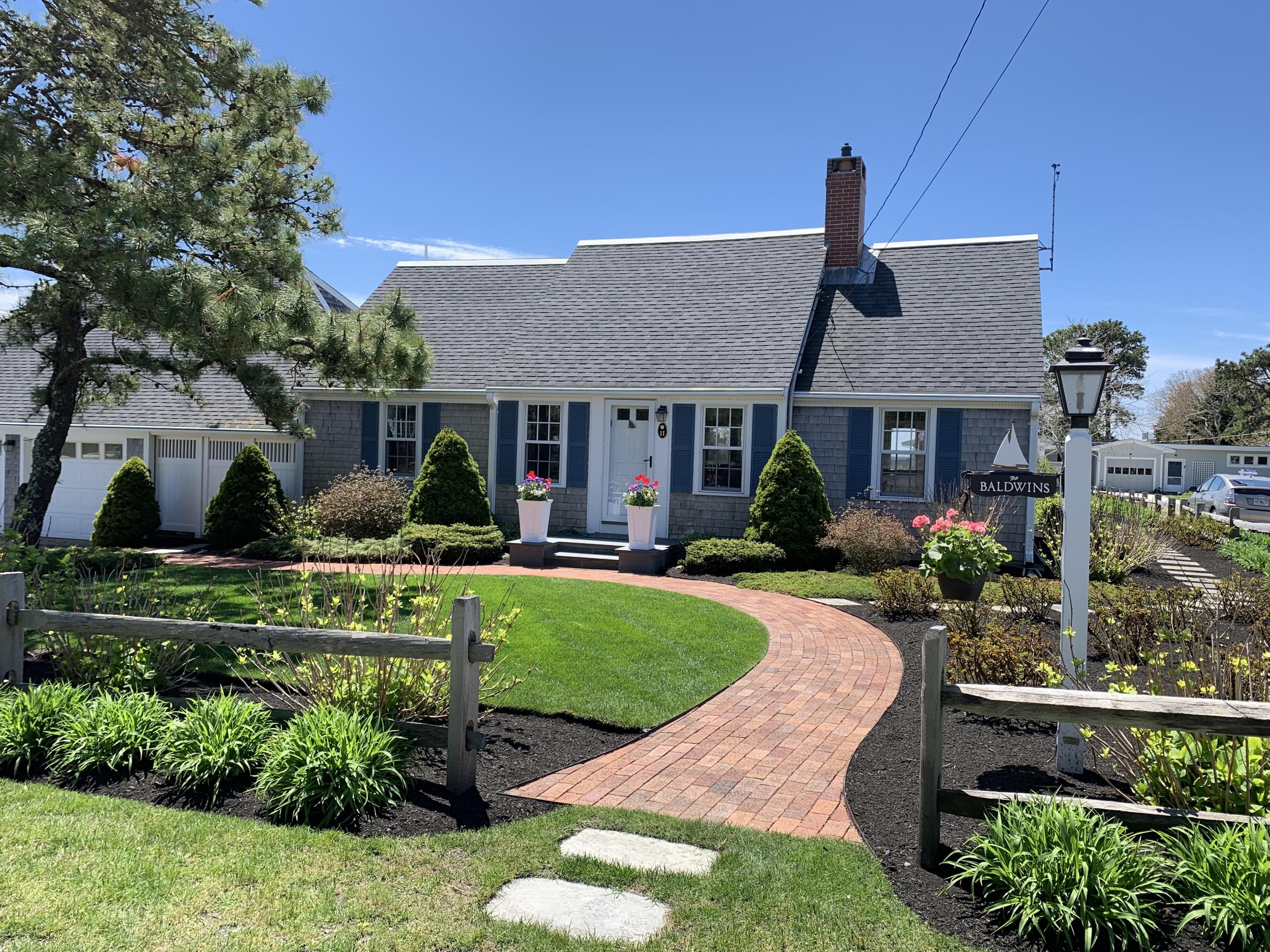 11 Trinity Cove Road Harwich MA 02671