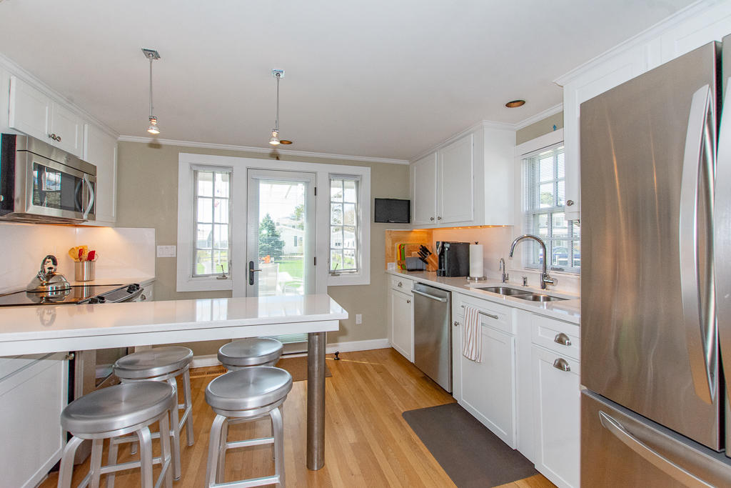 11 Trinity Cove Road Harwich MA 02671