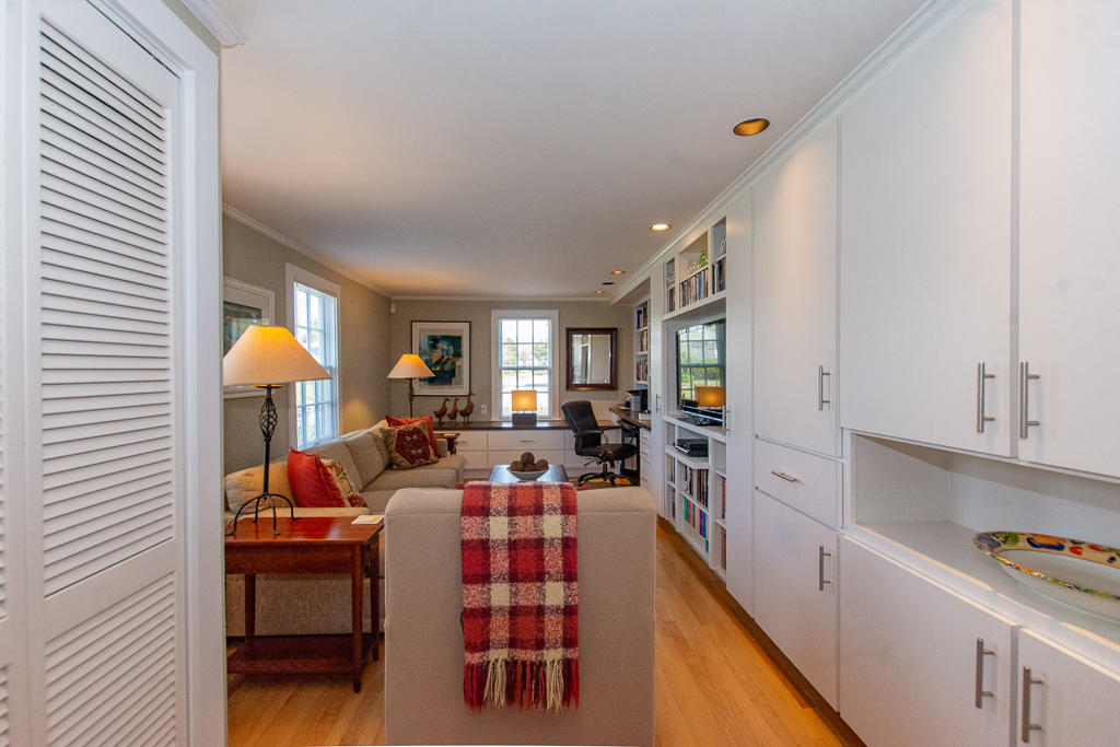 11 Trinity Cove Road Harwich MA 02671