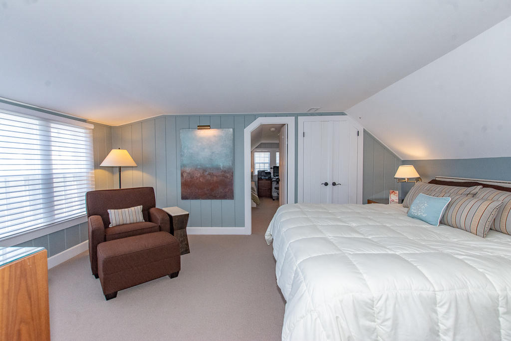 11 Trinity Cove Road Harwich MA 02671