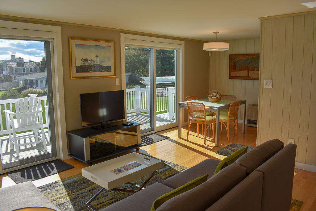 11 Trinity Cove Road Harwich MA 02671