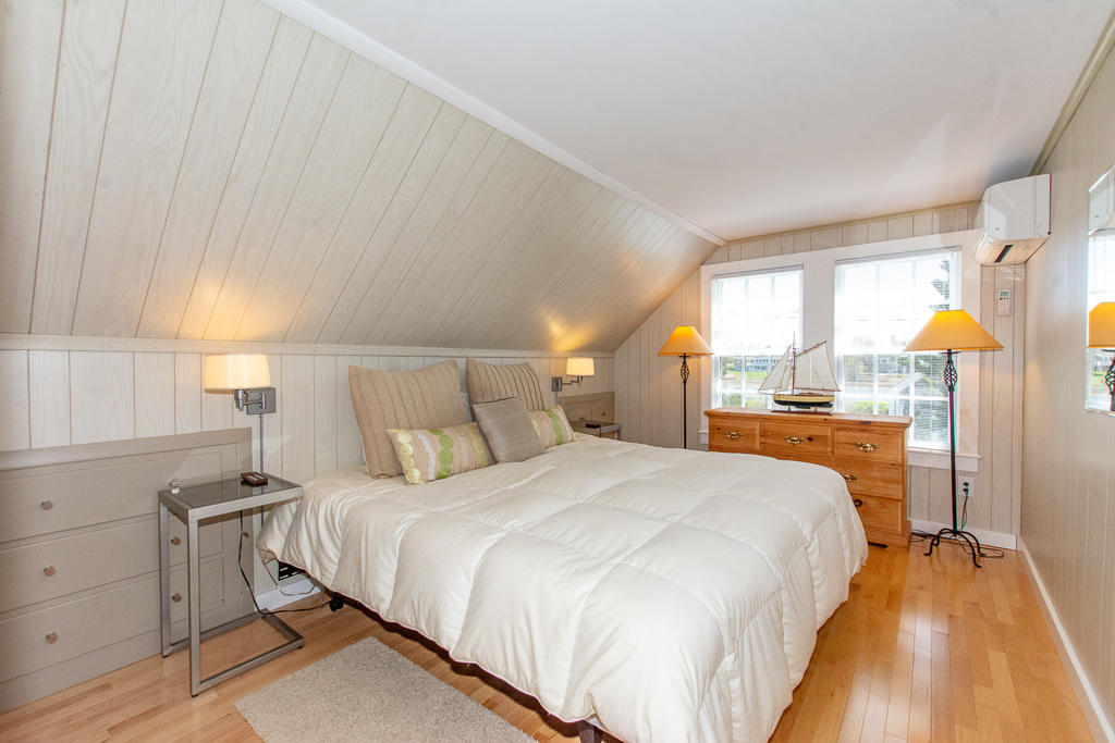 11 Trinity Cove Road Harwich MA 02671