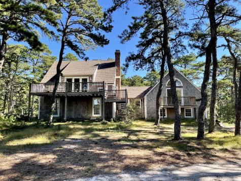 40 Harvard Street Wellfleet MA 02667