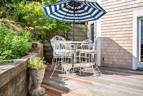 22 W Vine Street Provincetown MA 02657