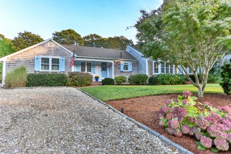21 Bee Lane Chatham MA 02633