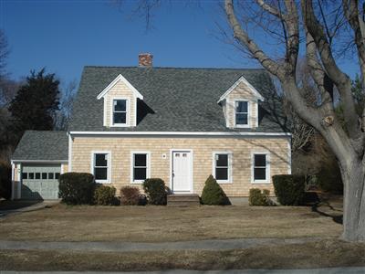 88 Queen Street Falmouth MA 02540