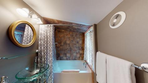 123 Bradford Street Provincetown MA 02657
