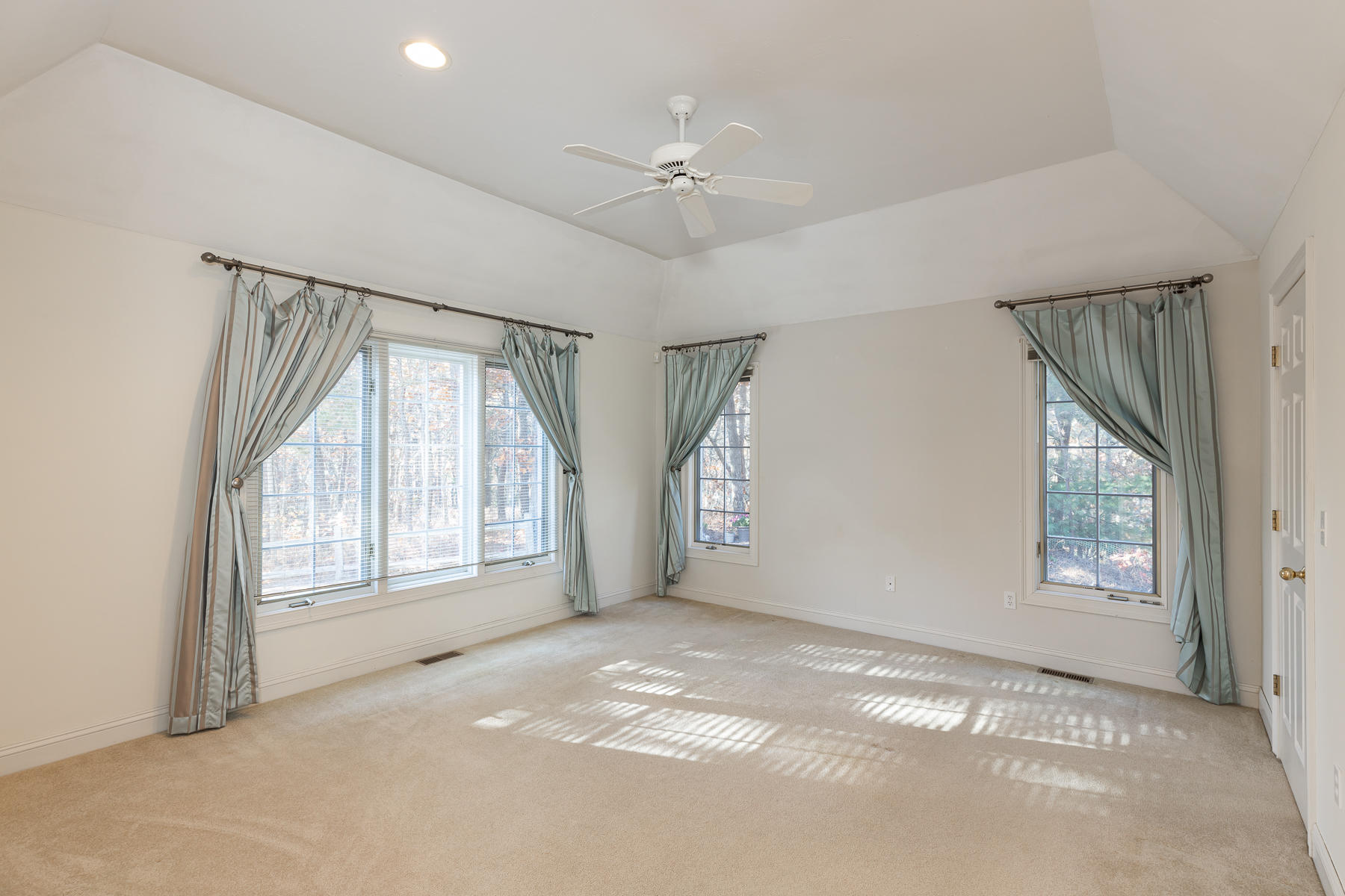 111 Saddleback Lane Falmouth MA 02536