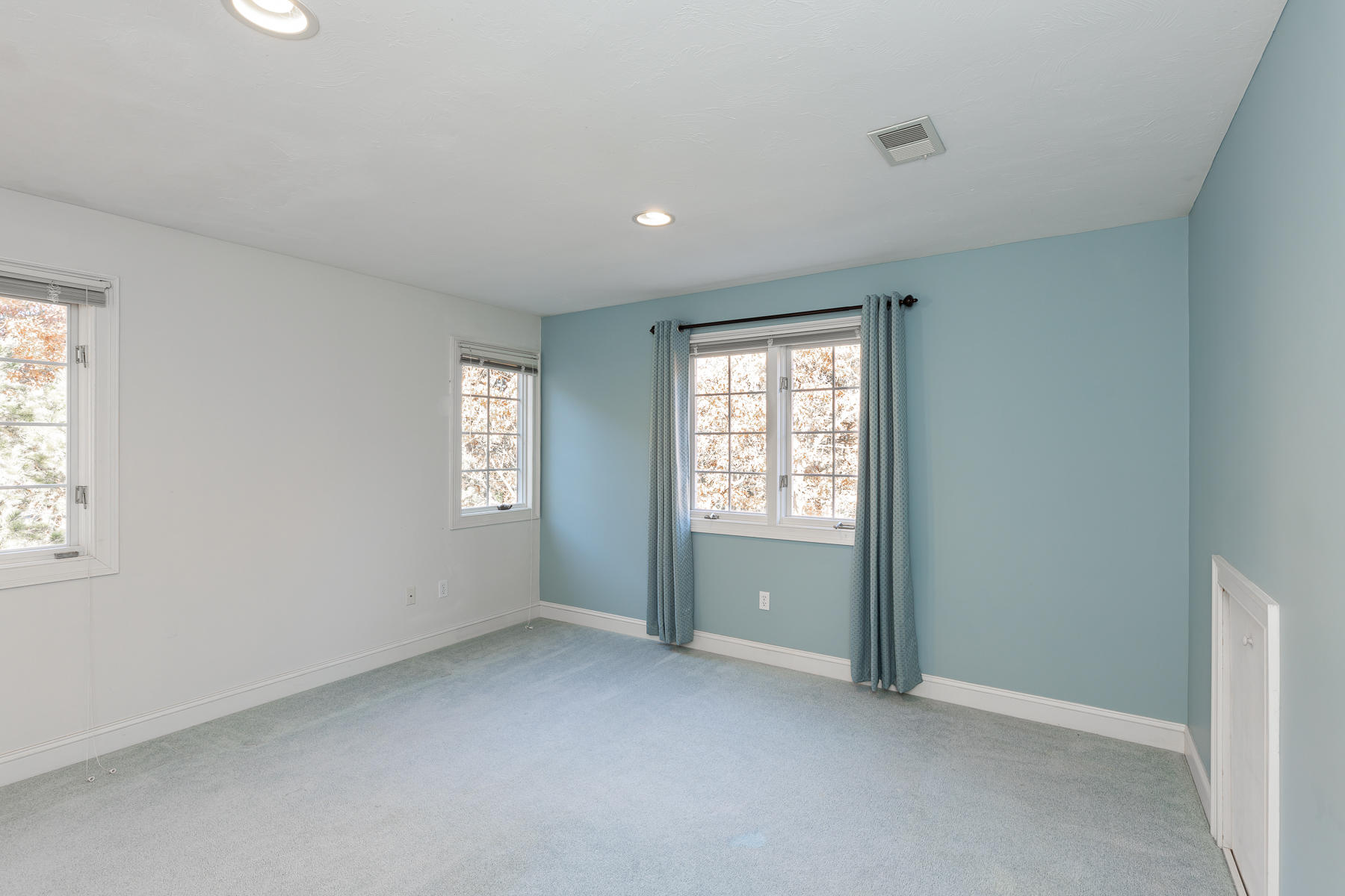 111 Saddleback Lane Falmouth MA 02536