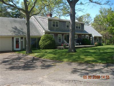 392 Great Neck N Road Mashpee MA 02649