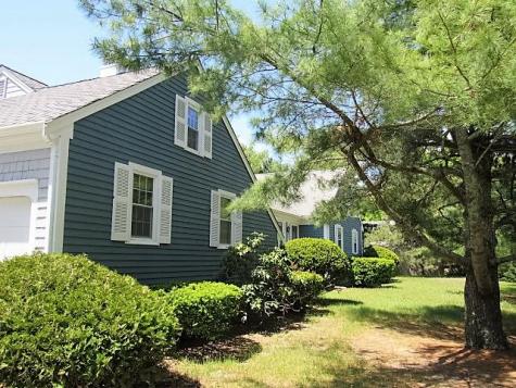 9 Cross Street Yarmouth MA 02664