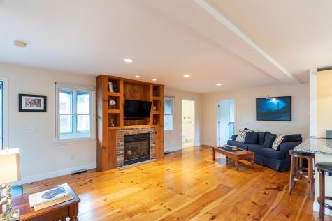 9a Holway Avenue Provincetown MA 02657