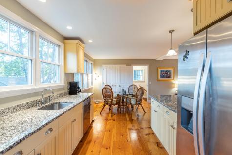 9a Holway Avenue Provincetown MA 02657