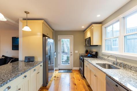 9a Holway Avenue Provincetown MA 02657
