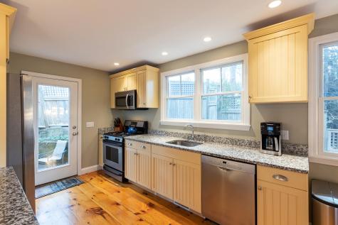 9a Holway Avenue Provincetown MA 02657