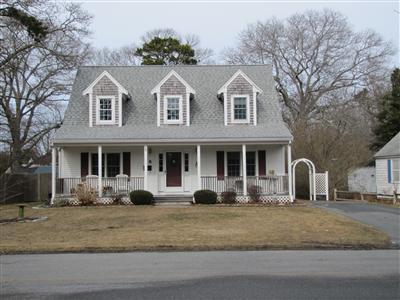 8 Lake Leaman Road Falmouth MA 02540