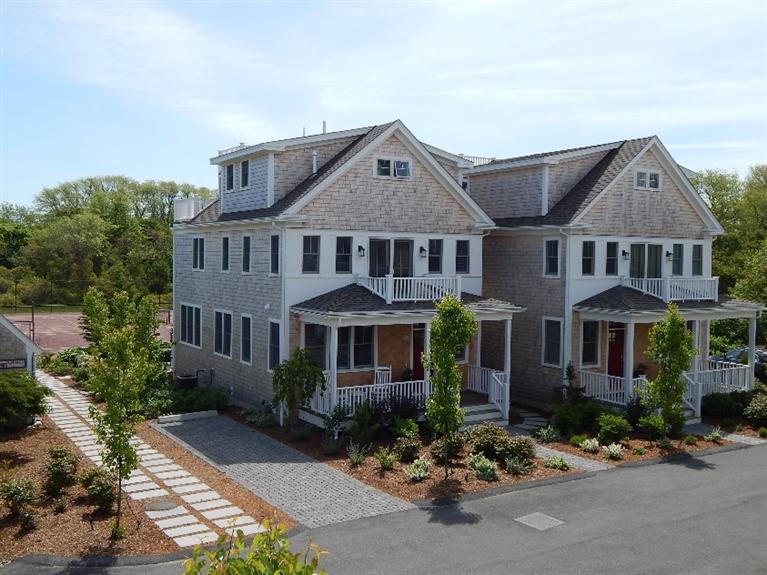 21 Bradford Extension Street Provincetown MA 02657