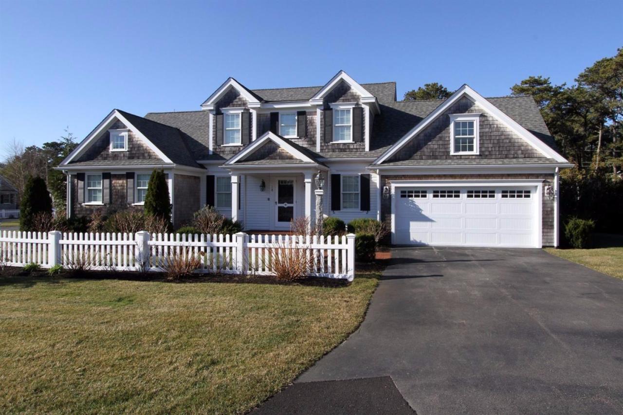 18 Seacrest Village Lane Chatham MA 02633