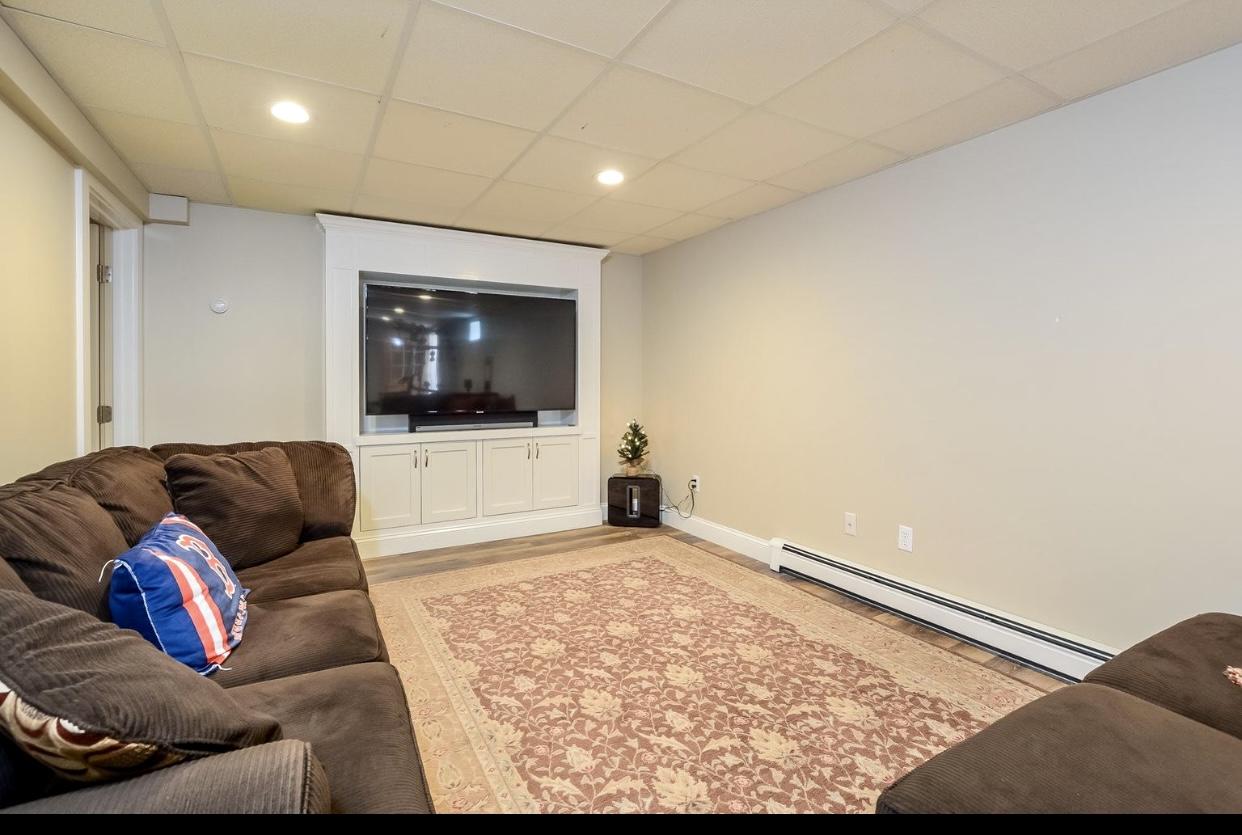 13 Grandwood Drive Sandwich MA 02644