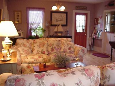 6 Conwell Street Provincetown MA 02657